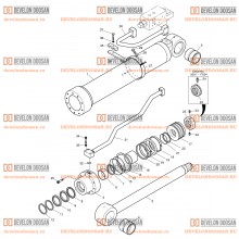 4320 BOOM CYLINDER - R.H (LOCK VALVE)  [ 5001~18443 ]