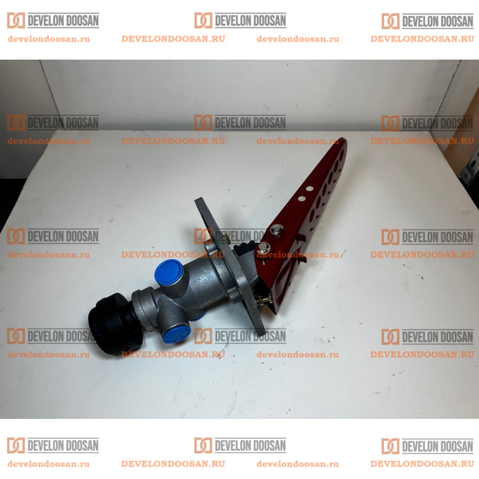 410102-00056 Педаль тормоза