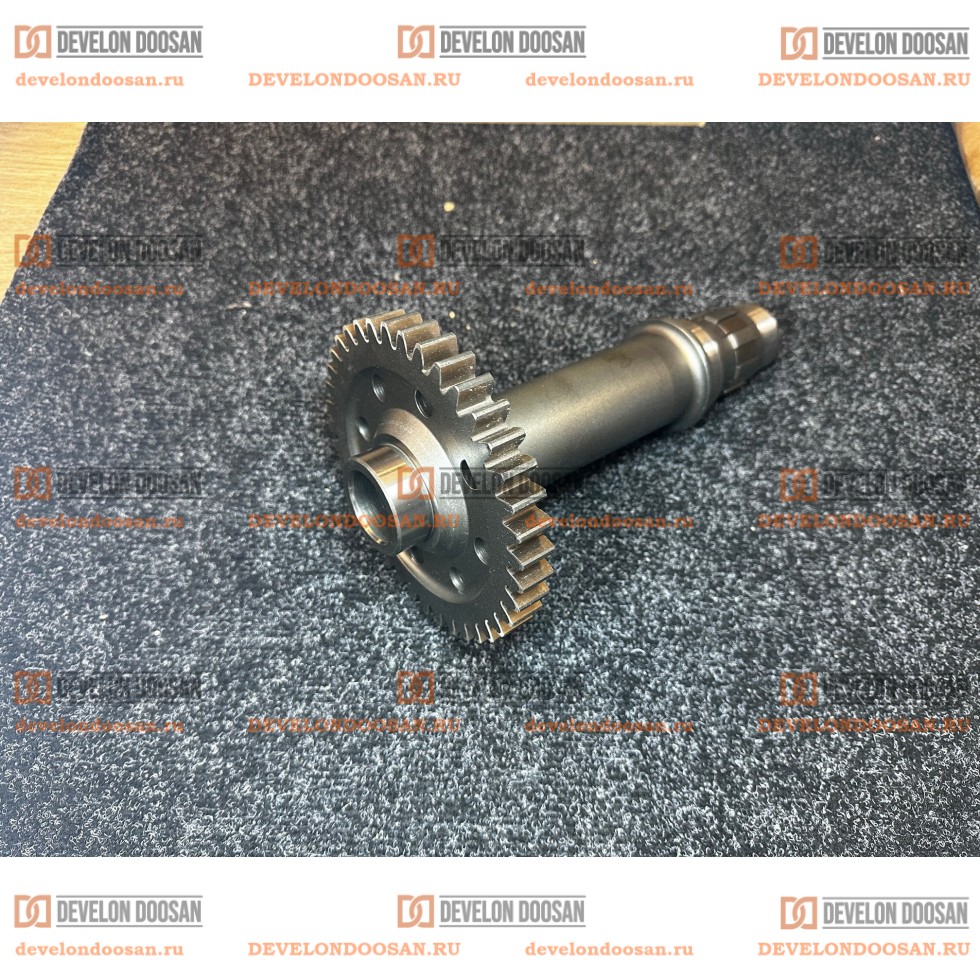 130418-00479 Вал шестерня (шестерня 39 зубьев.)