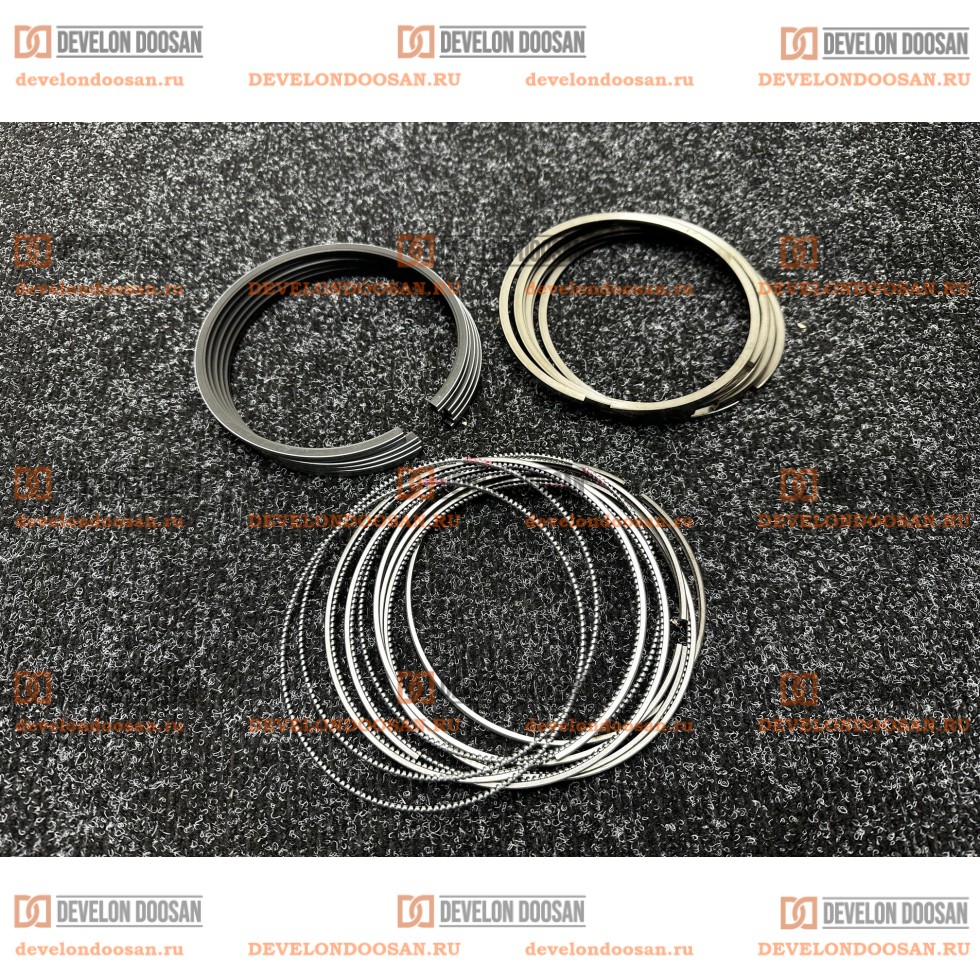 401004-00229 Набор поршневых колец (на 6 поршней)