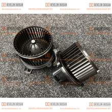 300506-00988 Мотор отопителя кабины
