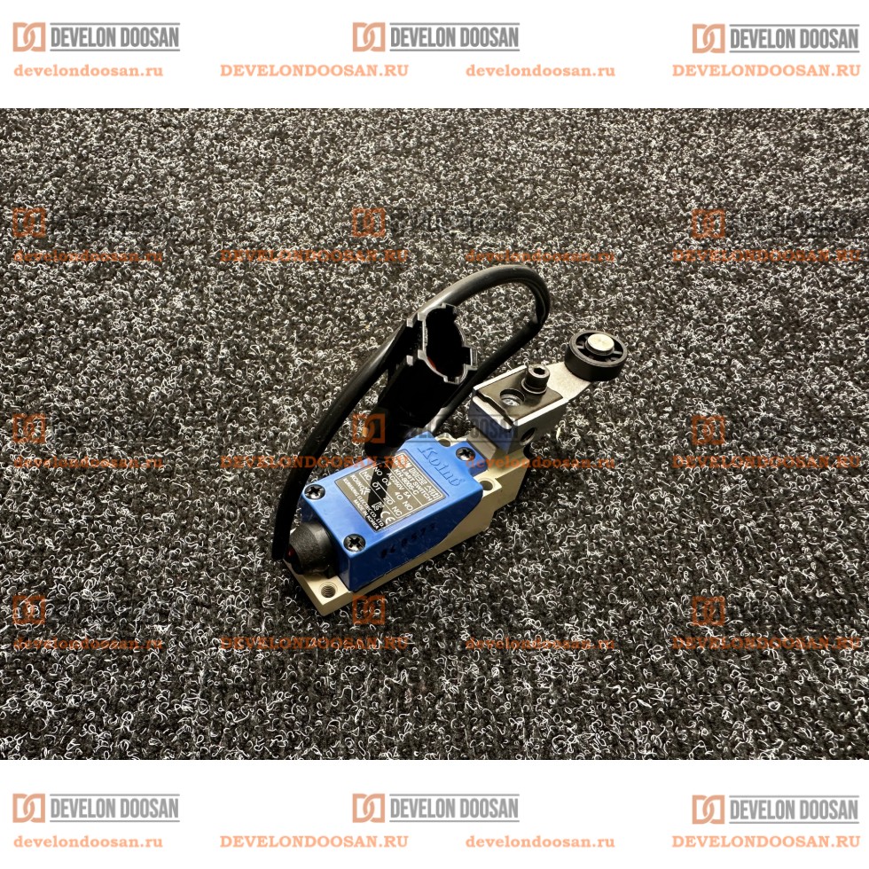 301411-00030 Микровыключатель