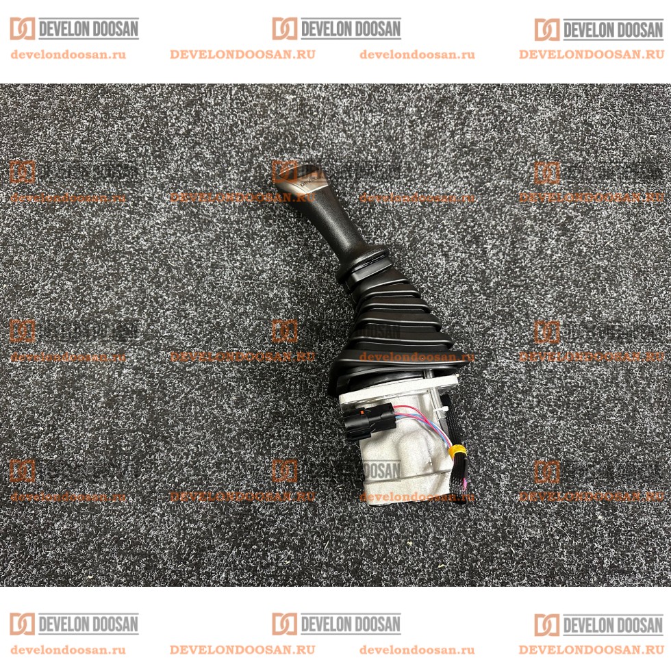 410113-00447 Джойстик в сборе правый