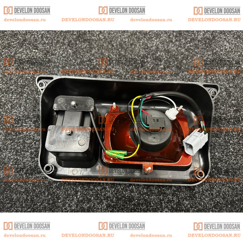 2534-1167 Фара в сборе правая