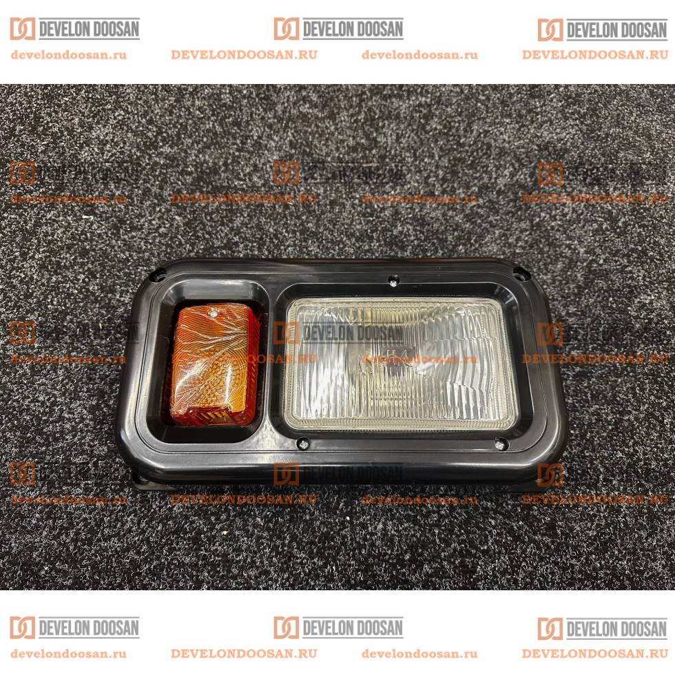 2534-1167 Фара в сборе правая