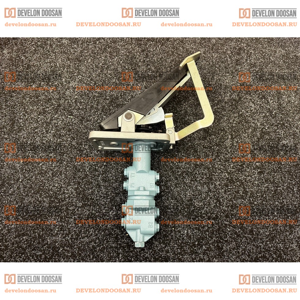 31ER-30110 Педаль тормоза в сборе