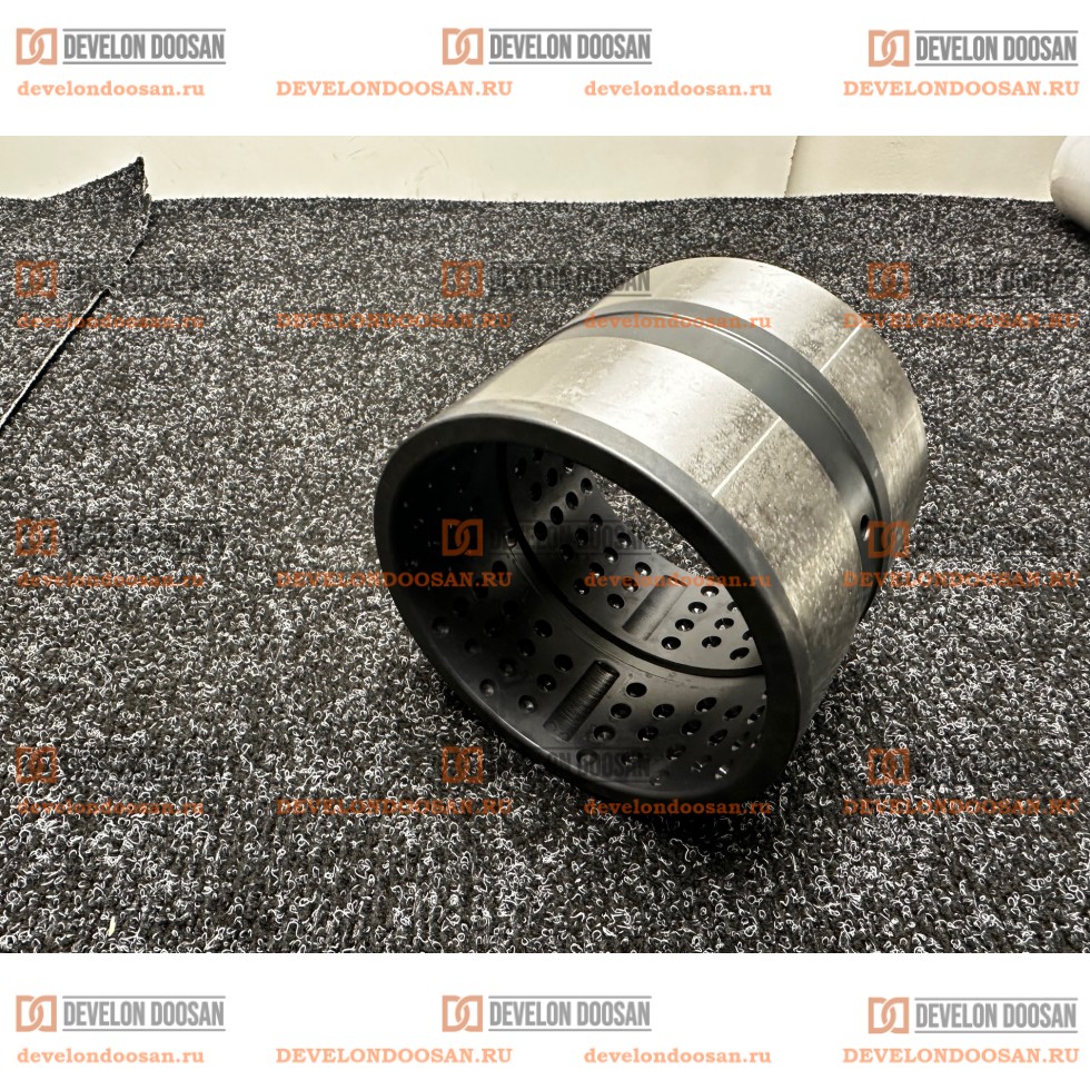 131004-00346 Втулка