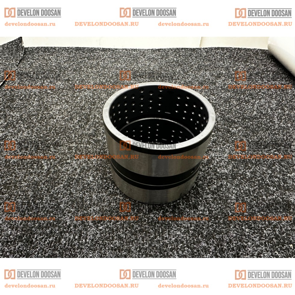 131004-00346 Втулка